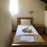 Katopodis מלון דירות 3*